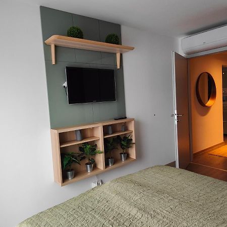 Beachfront Paradise Ezuest Panorama Lakeview Apartment With Panoramic Terrace Шиофок Экстерьер фото